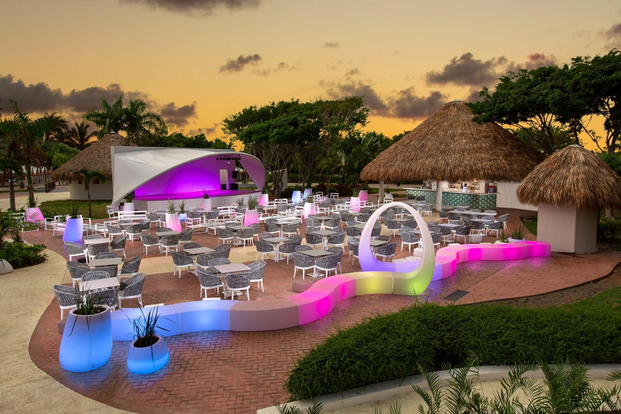 Grand Sirenis Punta Cana - World Day Pass