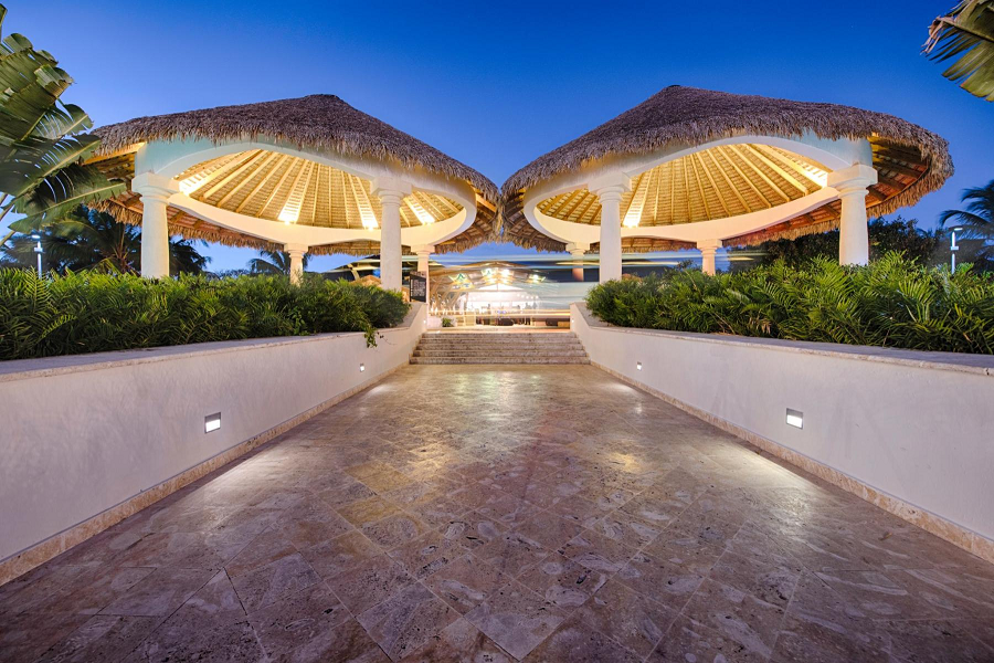 22 Grand Sirenis Punta Cana - World Day Pass