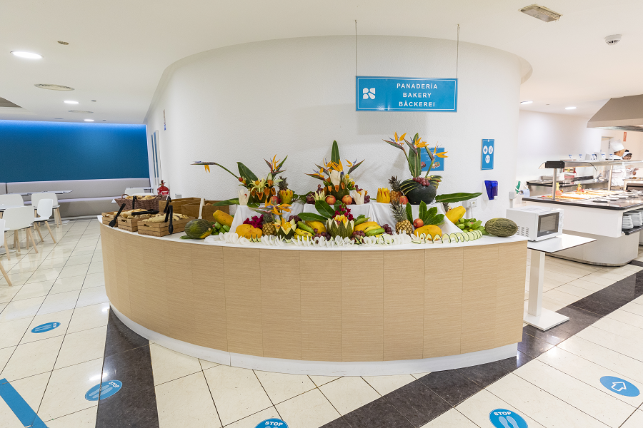 BlueSea Interpalace - World Day Pass
