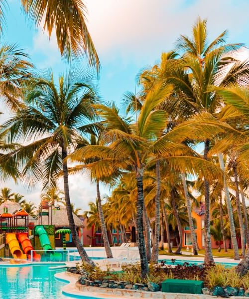 Tropical Deluxe Princess - World Day Pass
